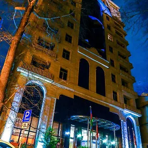 central-park.aboutbakuhotels.com/